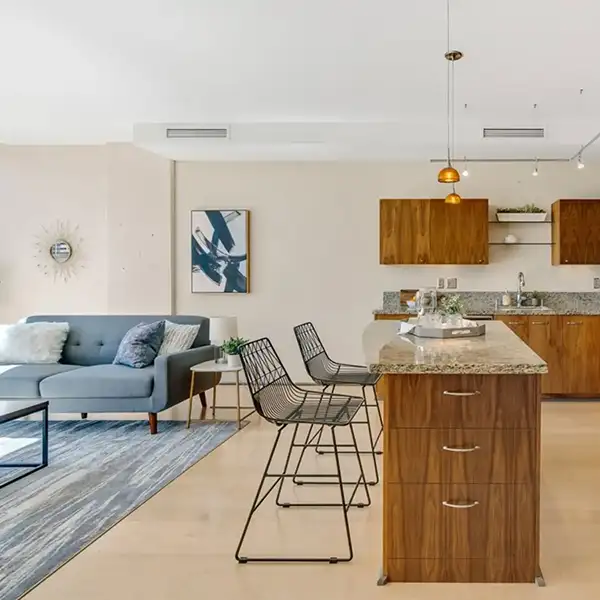 Portland Staging - 1121 SW 10th #3 Portland Staging - 1121 SW 10th #3