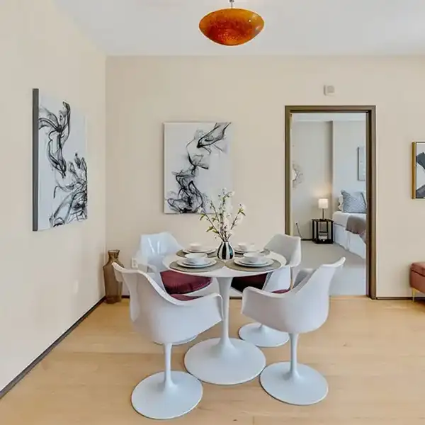 Portland Staging - 1121 SW 10th #4 Portland Staging - 1121 SW 10th #4