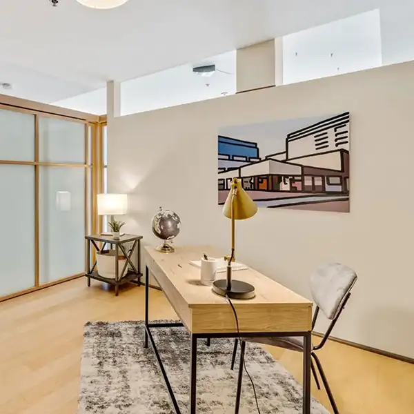 Portland Staging - 1121 SW 10th #5 Portland Staging - 1121 SW 10th #5
